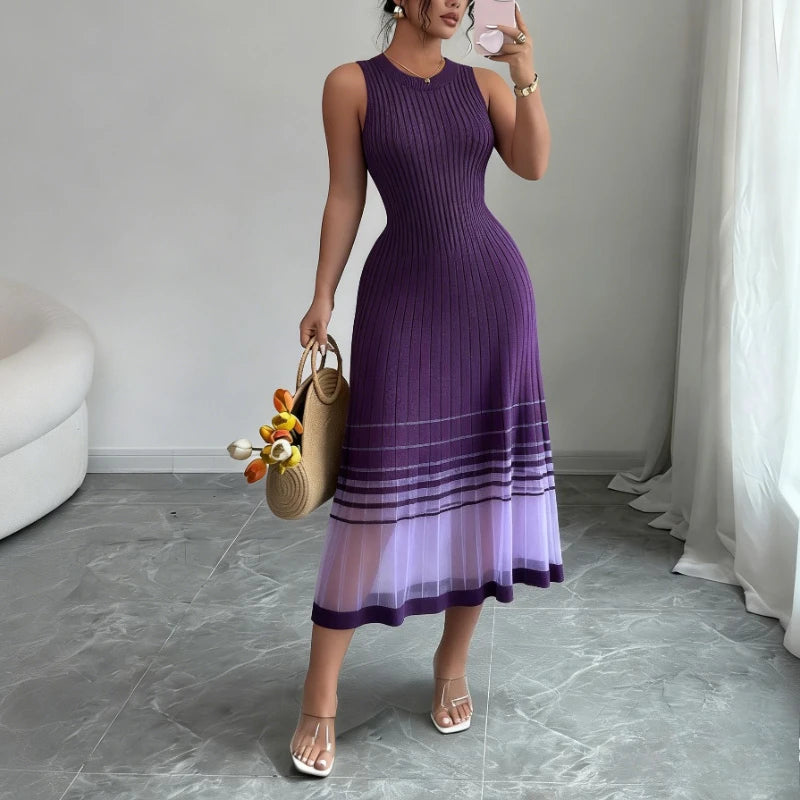 Vestido Femy Feminino Roxo Ombreol Sem Mangas com Gola Redonda em Malha Elástica e Barra Transparente, Casual para Verão, Praia, Férias e Festas