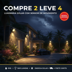 Compre 2 leve 4 luminária solar instalada em área externa à noite