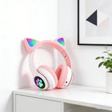 Fone Sem Fio Gatinho RGB – Conforto e Cancelamento de Ruído
