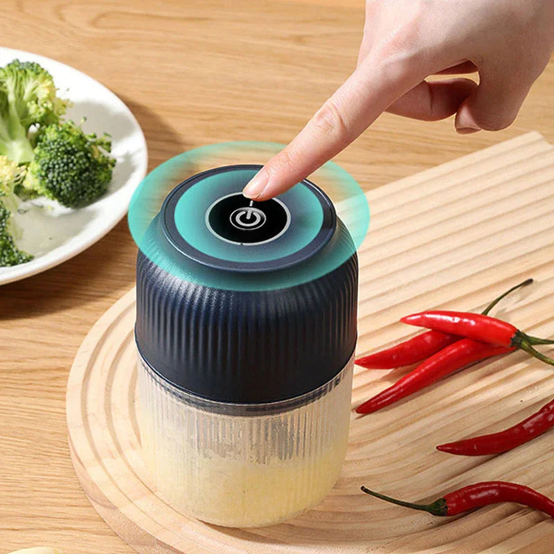 Mini Triturador Elétrico – Praticidade e Agilidade na Cozinha
